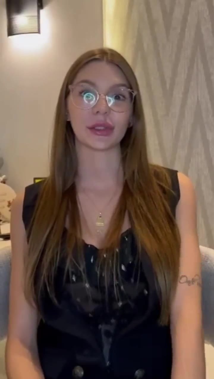 Depoimento em vídeo de aluna do Método ZK